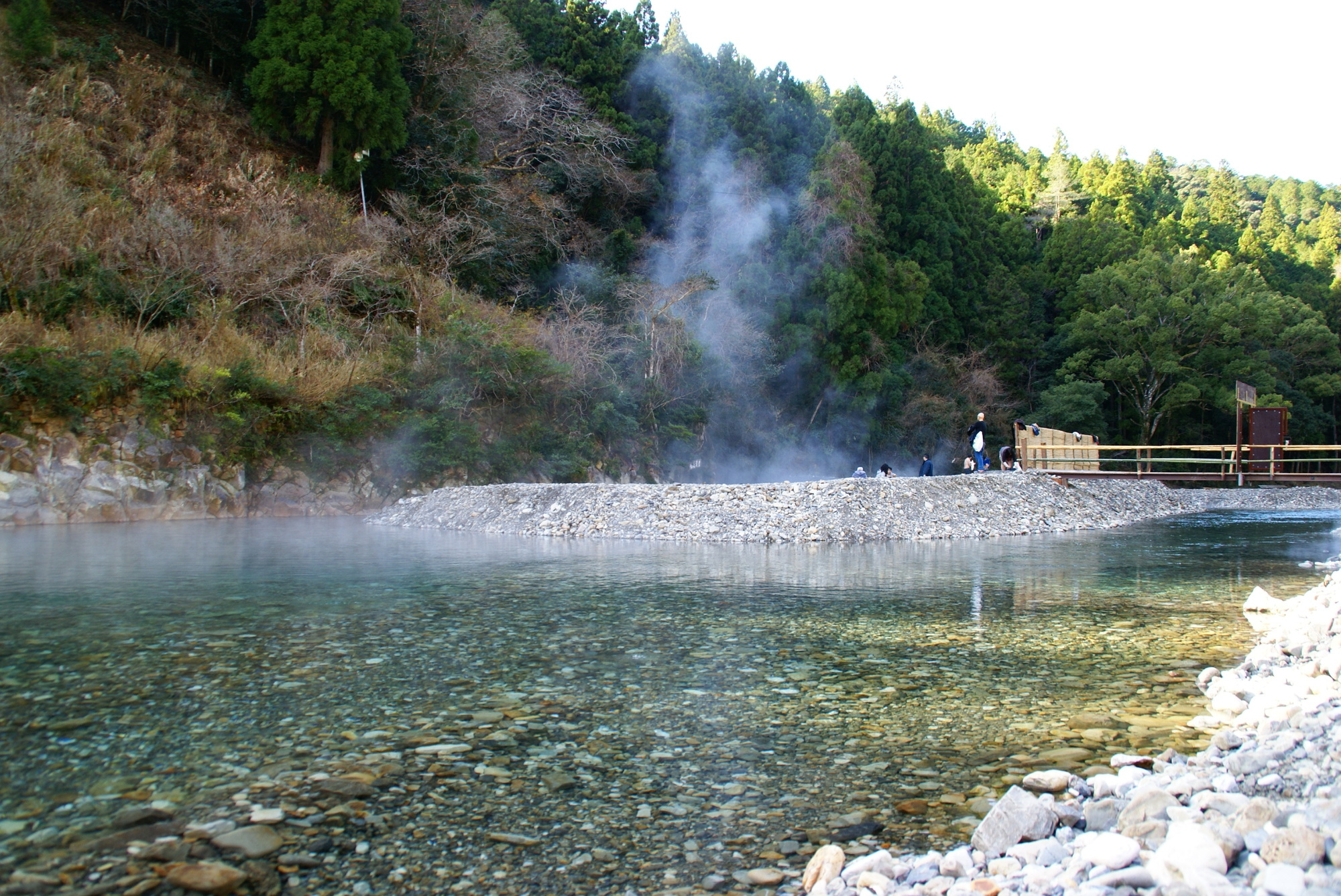 仙人風呂（和歌山・川湯温泉）の冬と夏の楽しみ方｜期間やイベント情報
